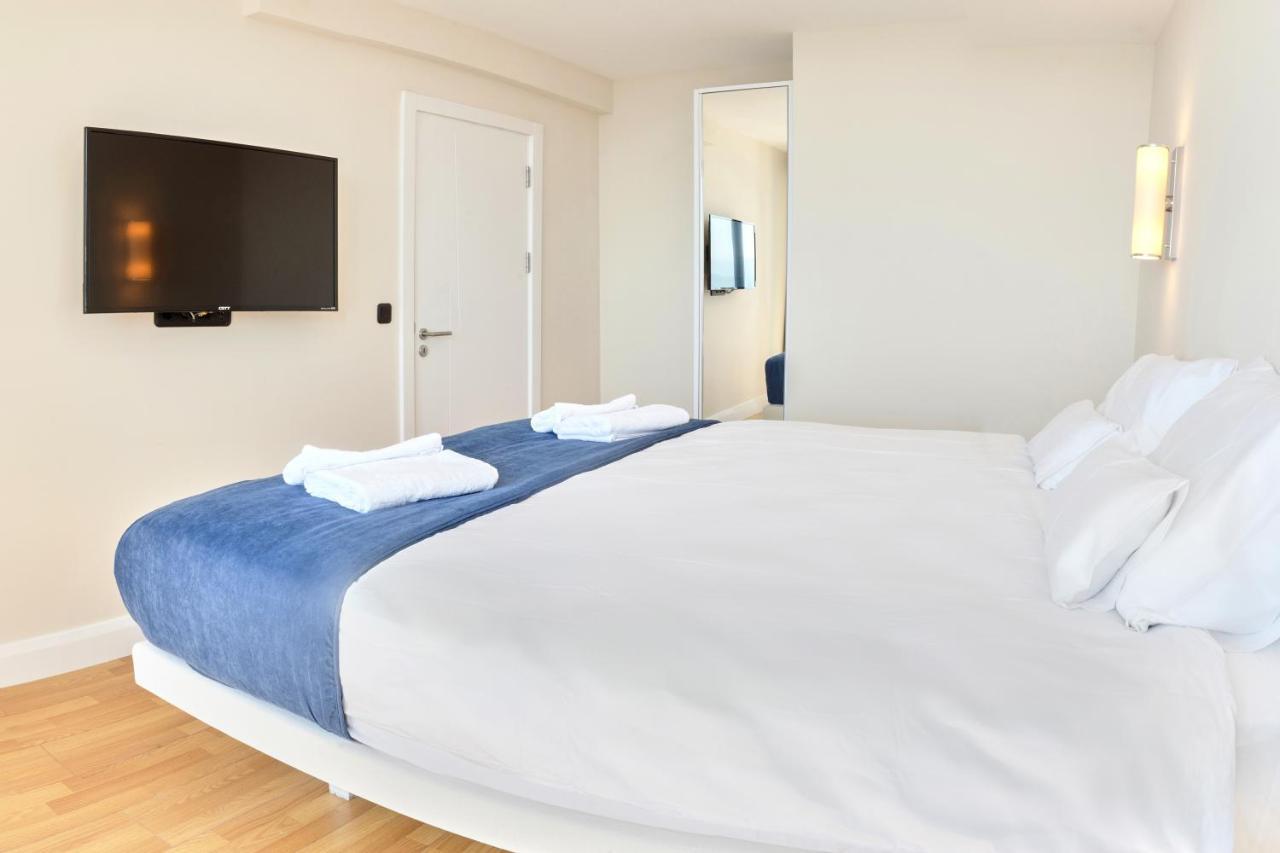 Orbi City Aparthotel Batumi Bagian luar foto