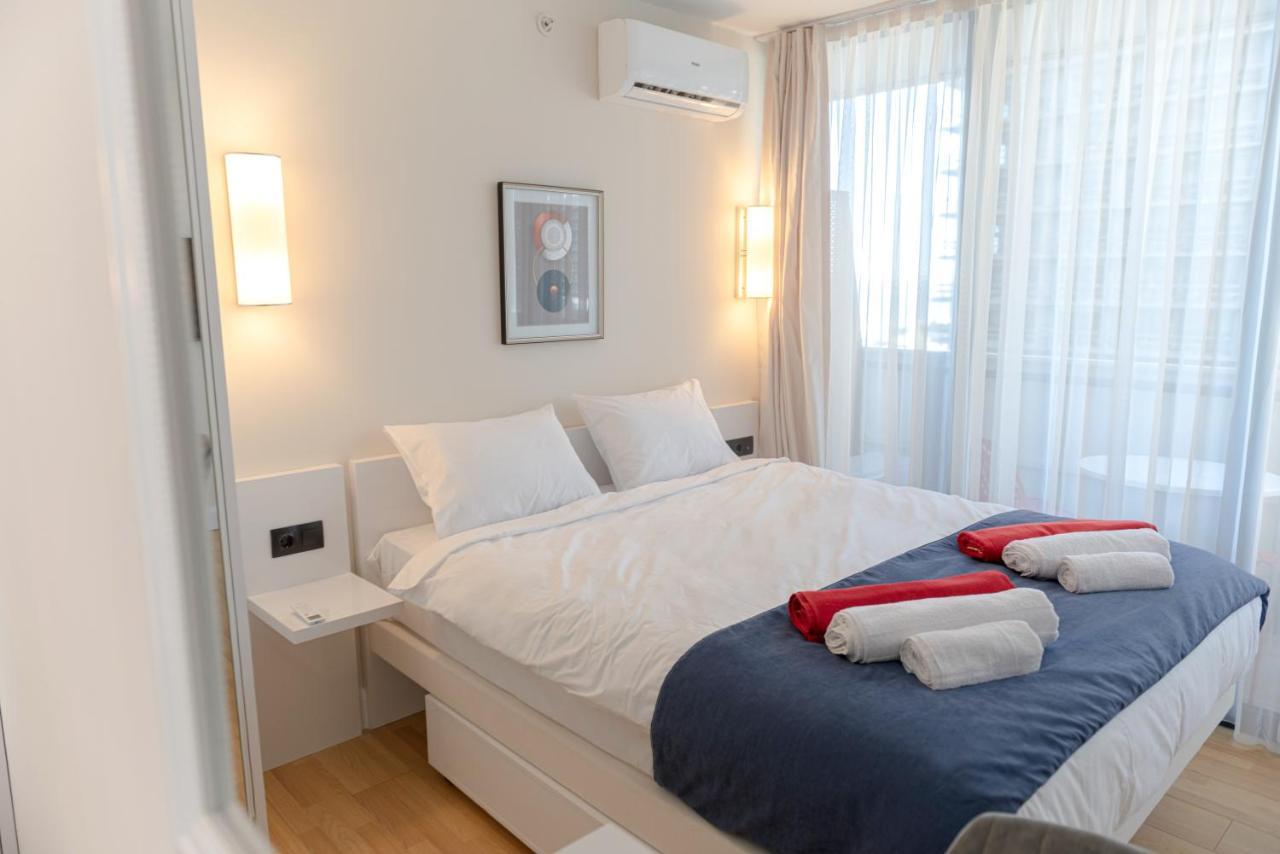 Orbi City Aparthotel Batumi Bagian luar foto