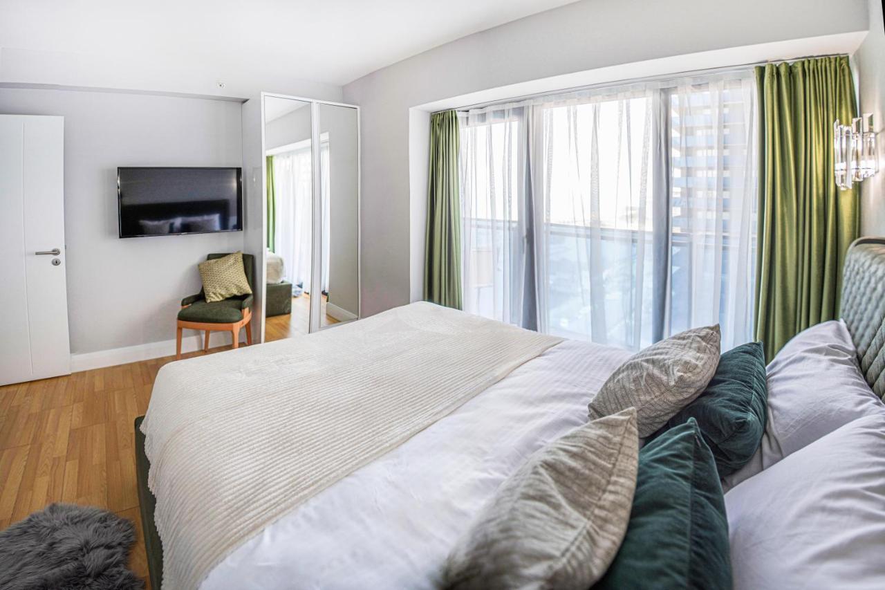 Orbi City Aparthotel Batumi Bagian luar foto